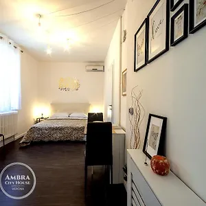 https://ambra-city-house.hotelinveneto.com
